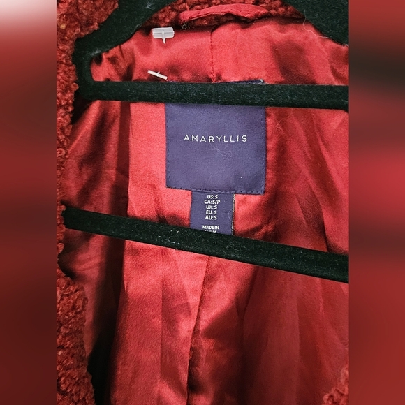 Amaryllis Deep Red Teddy Jacket - Picture 4 of 5